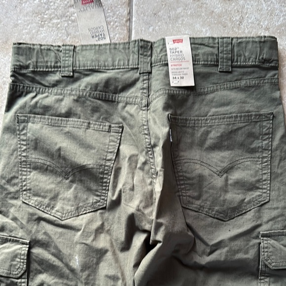 Men's Olive Cargo Pants - Picture 6 of 7